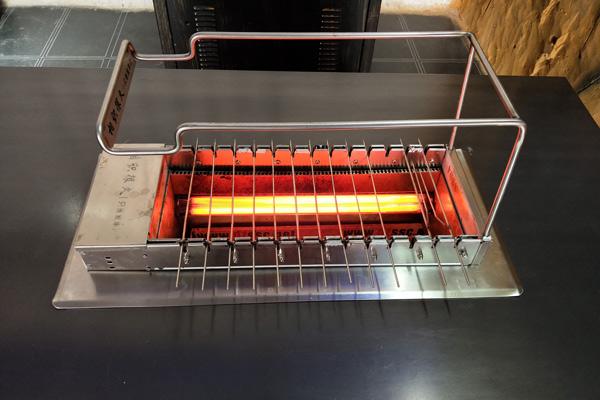 自動(dòng)燒烤爐，自動(dòng)燒烤機(jī)，鏈條式自動(dòng)燒烤機(jī)，鏈條式自動(dòng)燒烤爐，